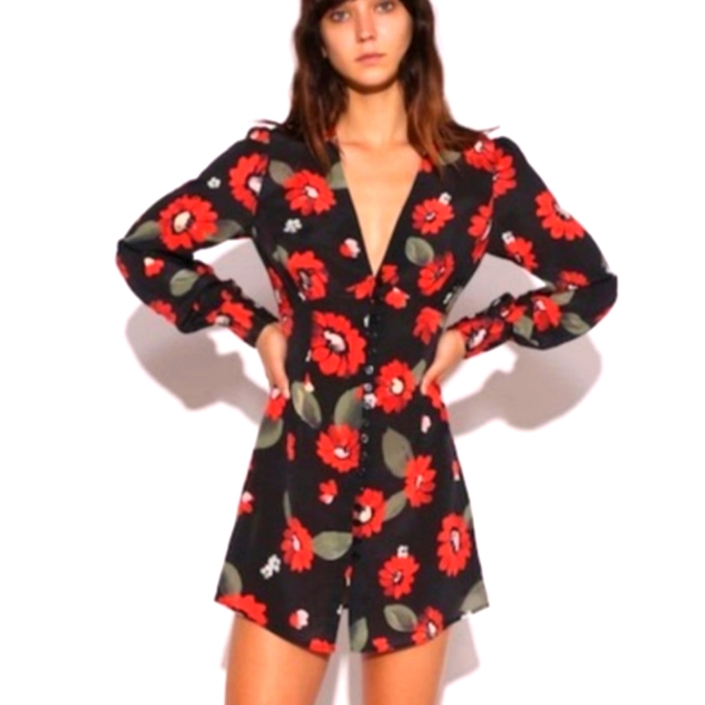 Nwot Realisation Par leekley winter floral button up dress M